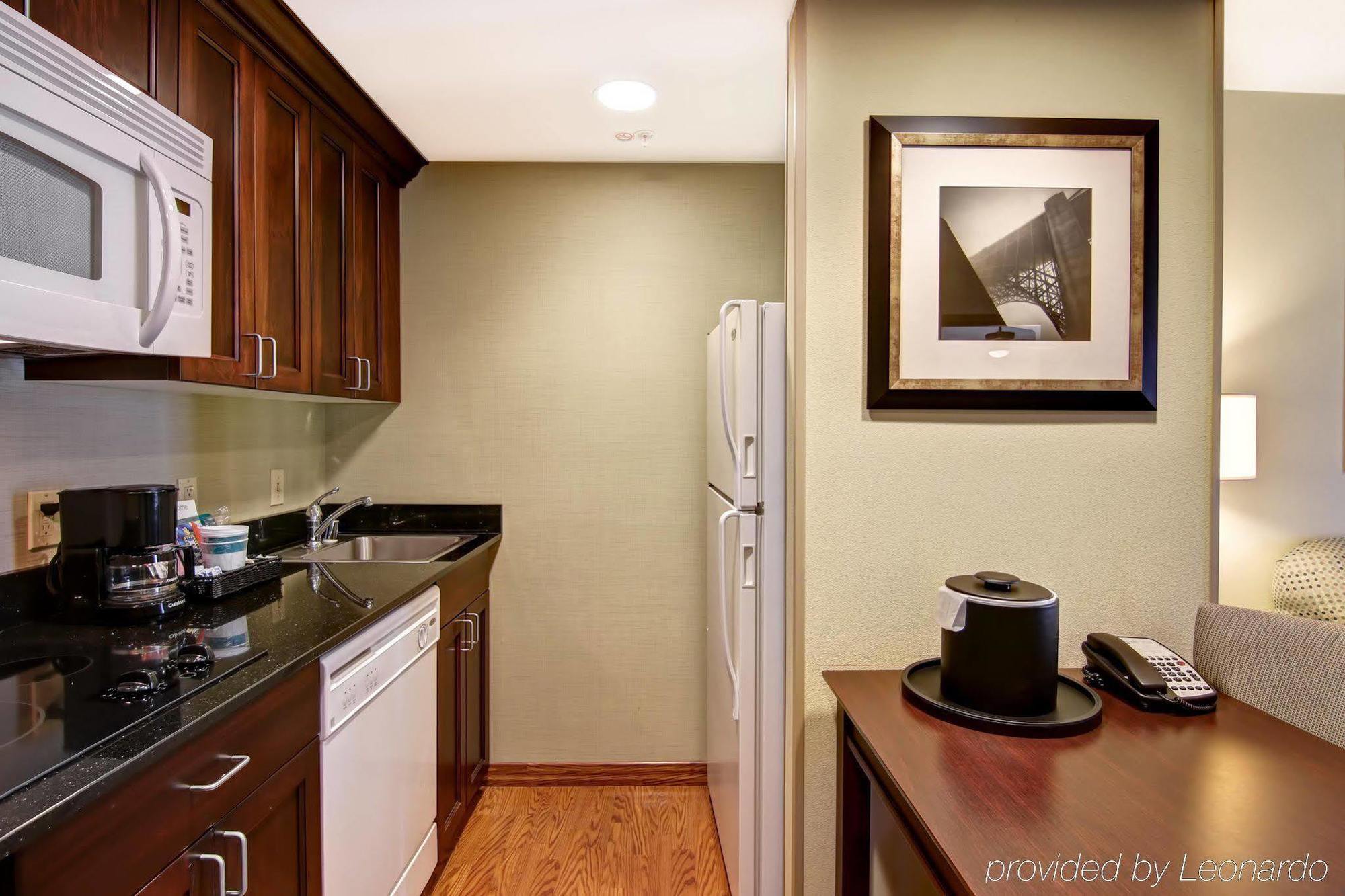 Homewood Suites By Hilton Фресно Экстерьер фото